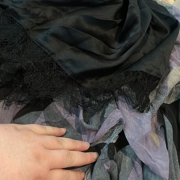 Diane Von Furstenberg purple silk Tanner dress with crystal accent size 2 - Picture 5 of 5